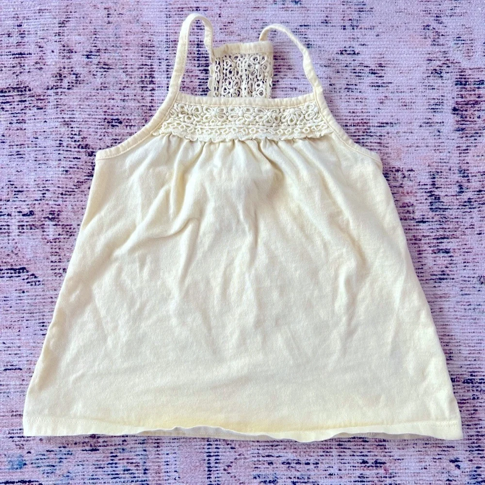 Oshkosh girls yellow embroidered back tank size 4-5